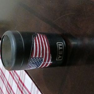 Yeti beer / soda koozie